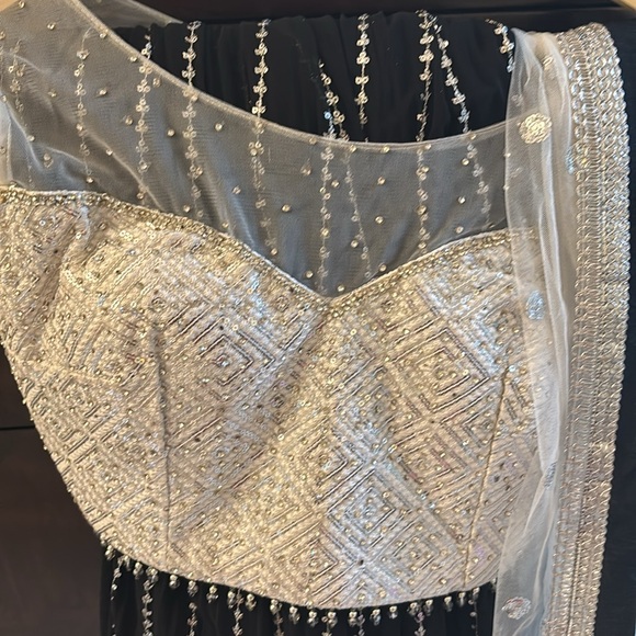 Brand new never worn beautiful black and silver lengha. Come with dupatta - Picture 2 of 7